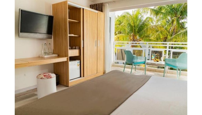 Coral Azur Beach Resort (Trou Aux Biches) poza 2