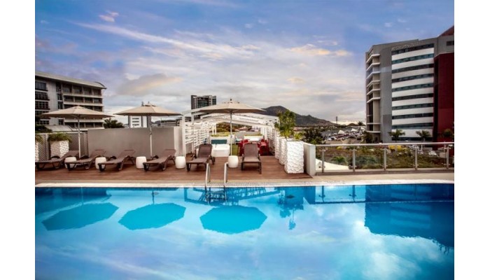 Hennessy Park Hotel poza 14