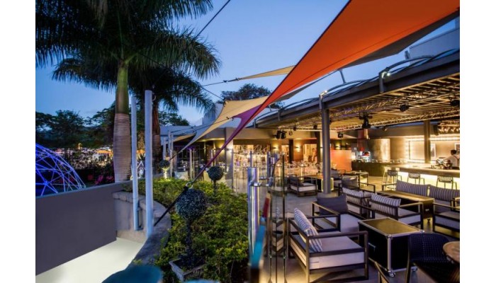 Hennessy Park Hotel poza 11