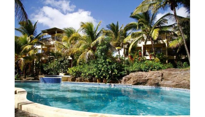 Hibiscus Beach Resort & Spa poza 0