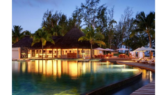 Outrigger Mauritius Beach Resort poza 2